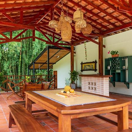 Agradable Cabana Cafetera Con Jacuzzi A 12 Min Del Centro De Pereira Eksteriør bilde